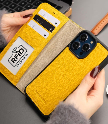 Casper iPhone 17 Pro Leather Wallet Case – MagSafe Compatible - NXT Door